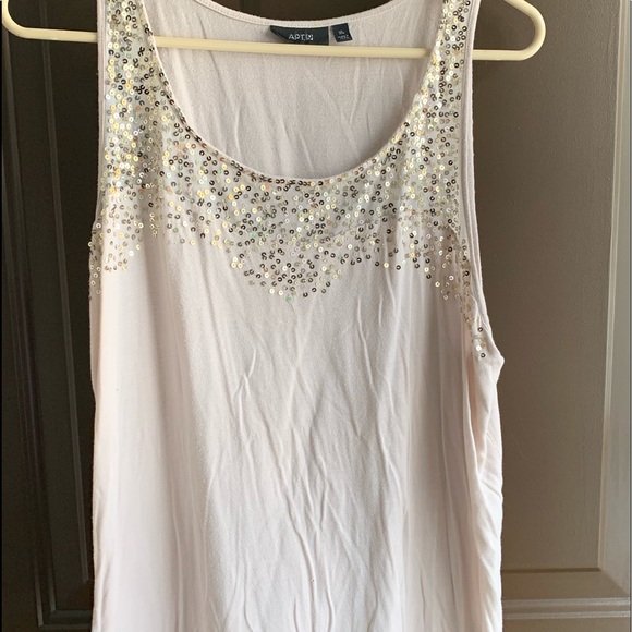 Apt. 9 Tops - Apt 9 Dressy sequin tank